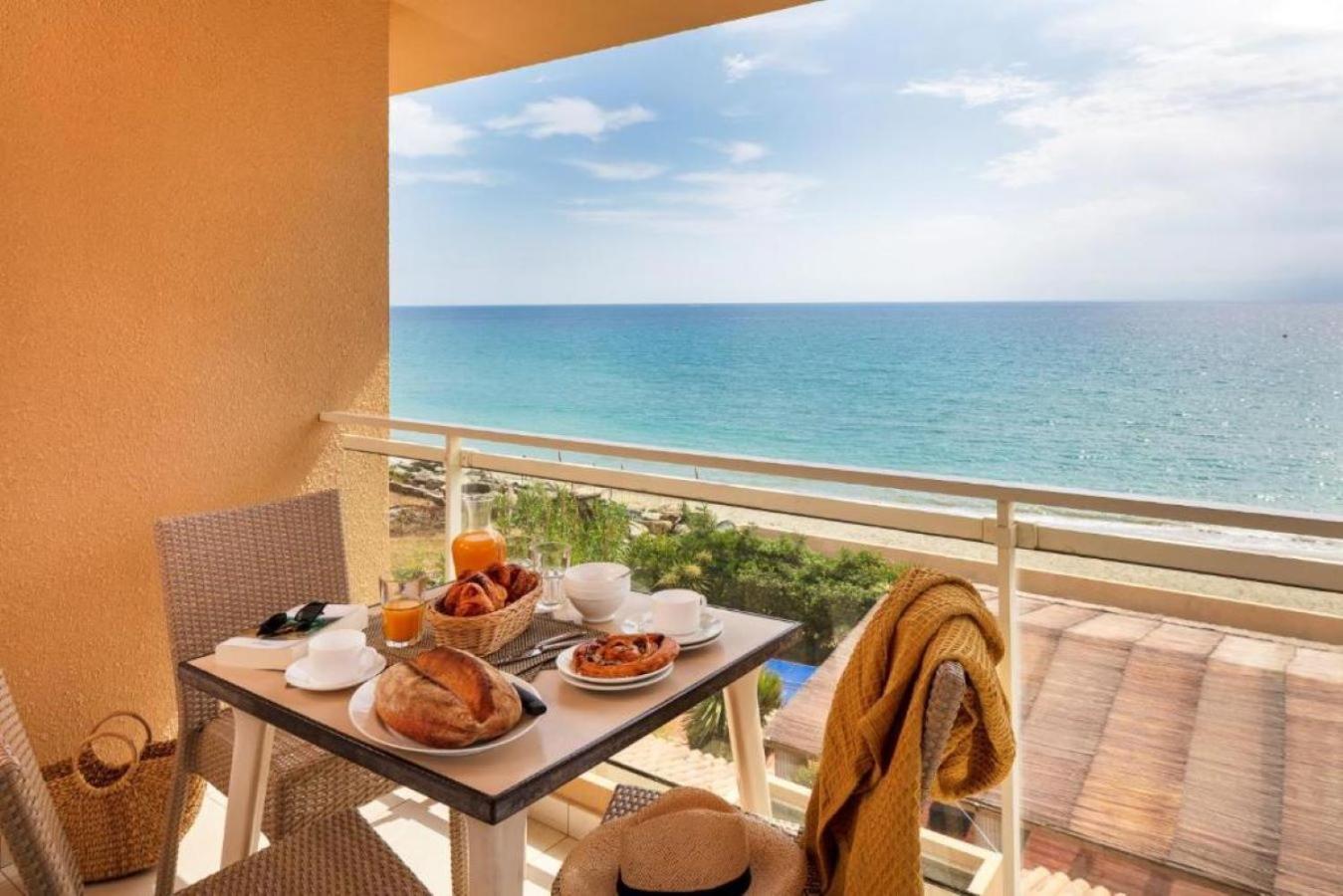 Résidence Marina Bianca Santa-Lucia-di-Moriani Exterior foto